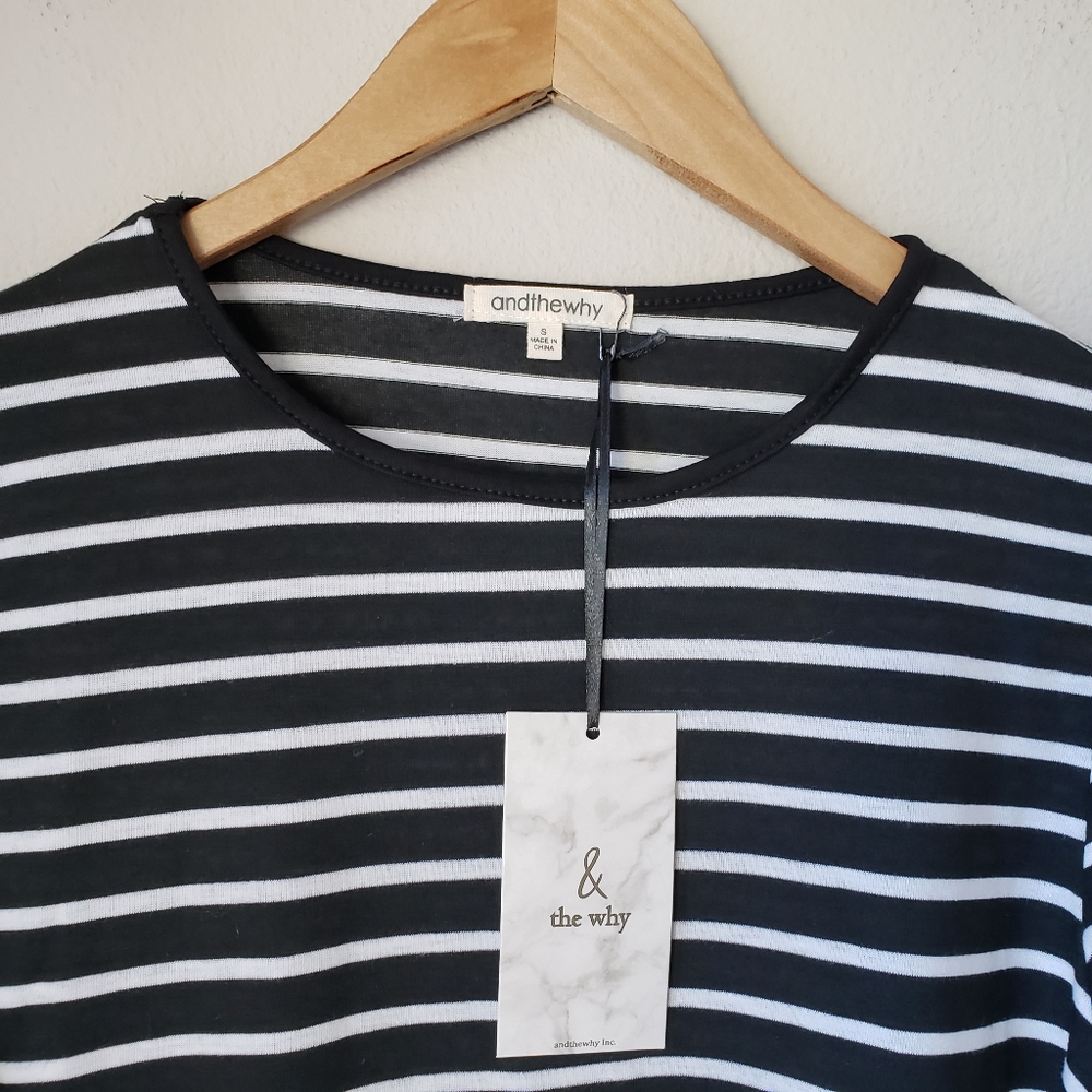 Boho Bell Sleeve Crew Neck Top - Picture 10 of 12